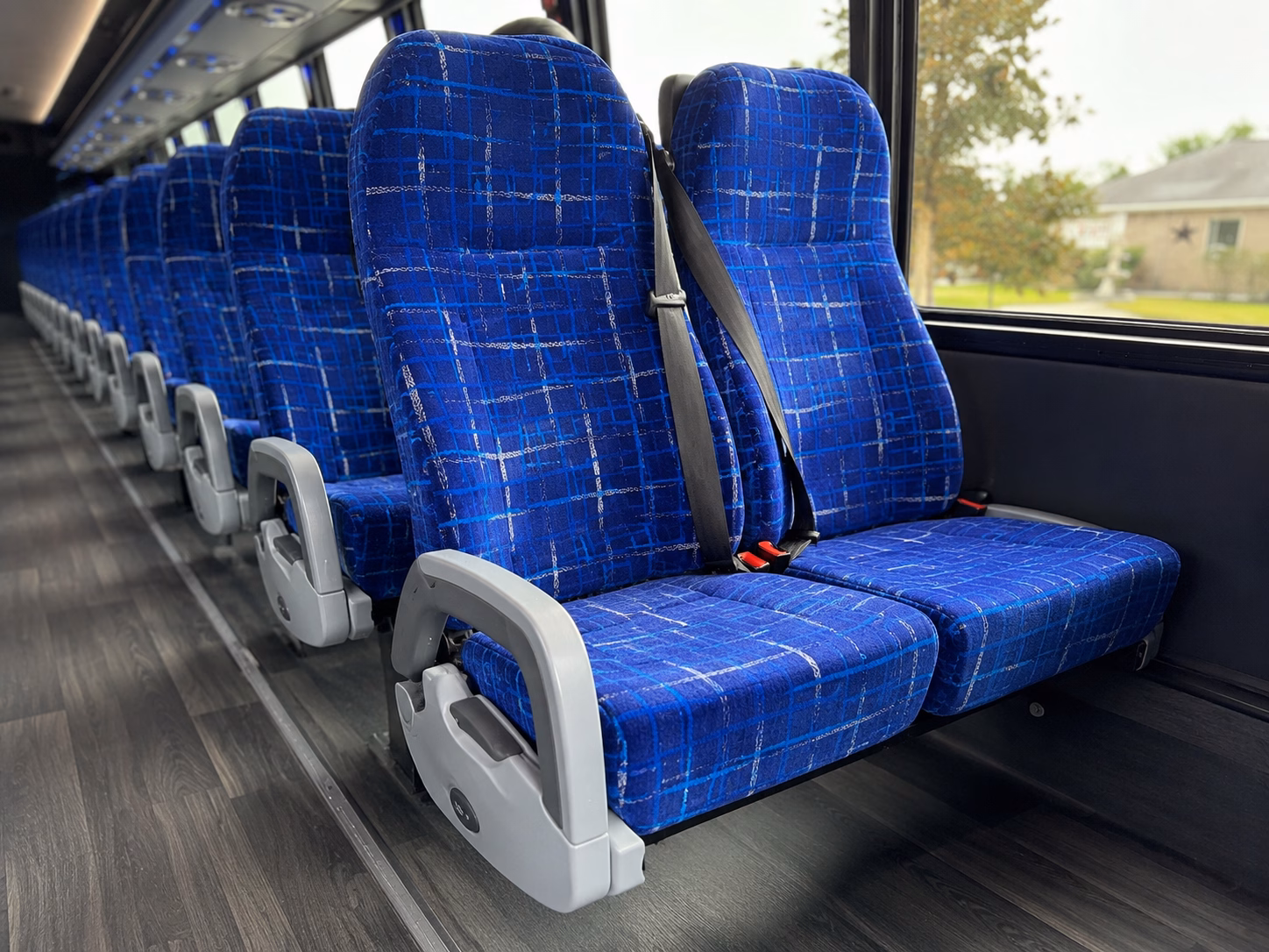 budget friendly school charter bus prices in pasadena