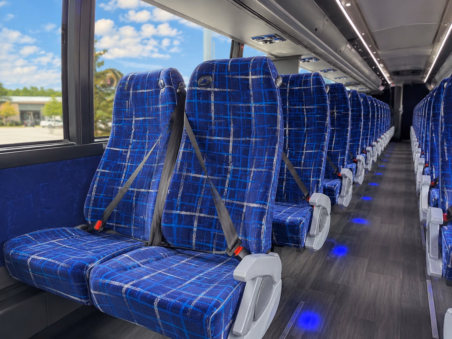 hou airport shuttles for out of town wedding guests