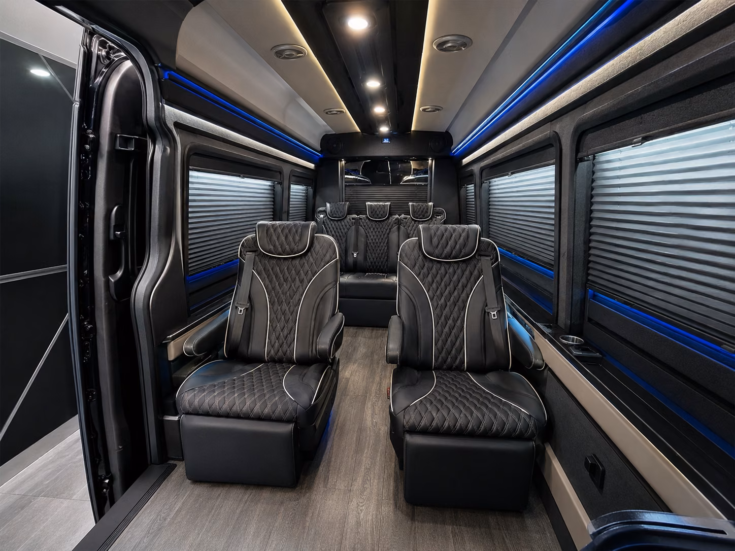 pasadena airport shuttle buses for employees